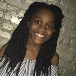 Meet your Posher, Hannah